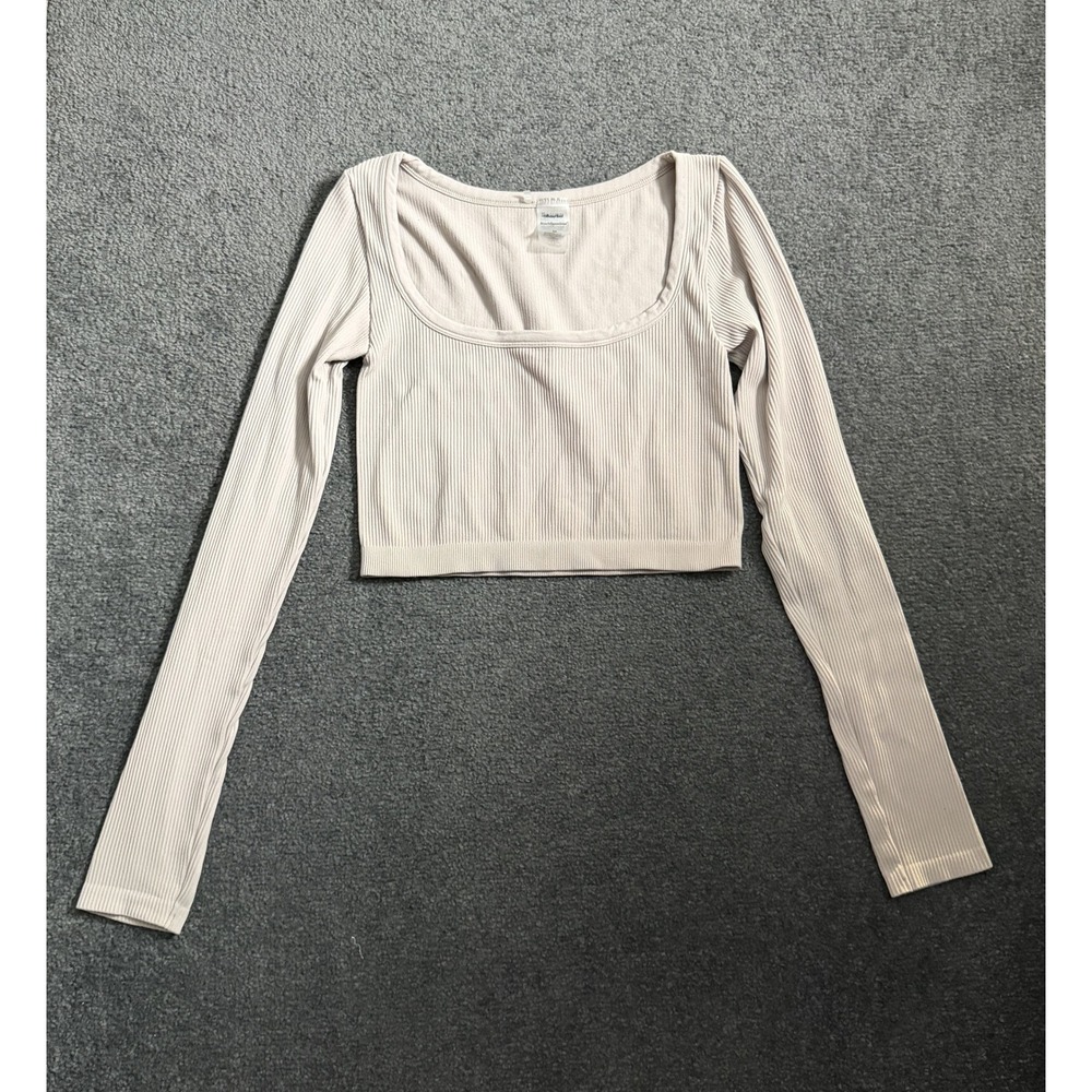 Sunday Best Aritzia SinchSeamless Ribbed Long Sleeve Crop Top Beige M